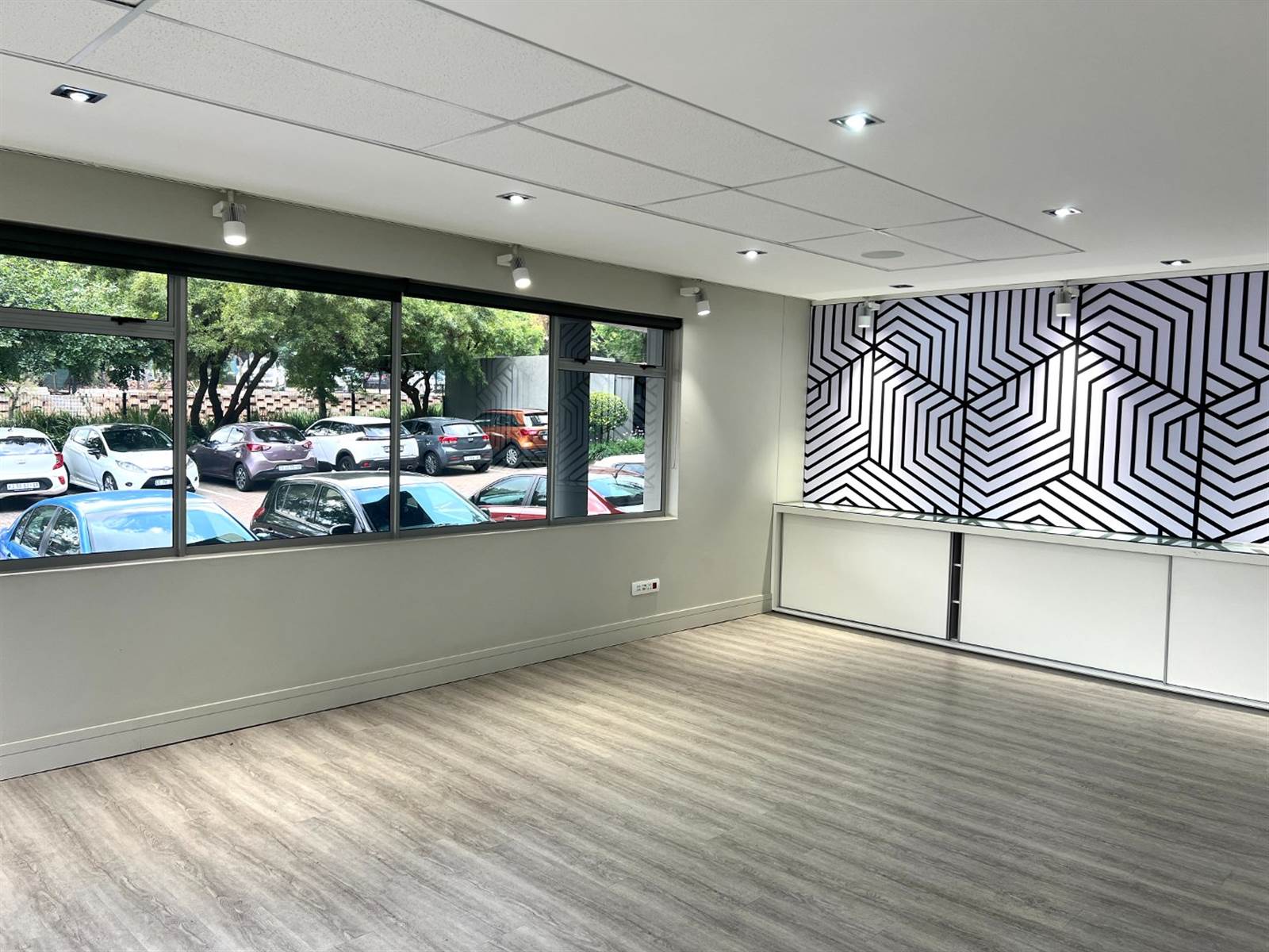 396  m² Commercial space in Bryanston photo number 15