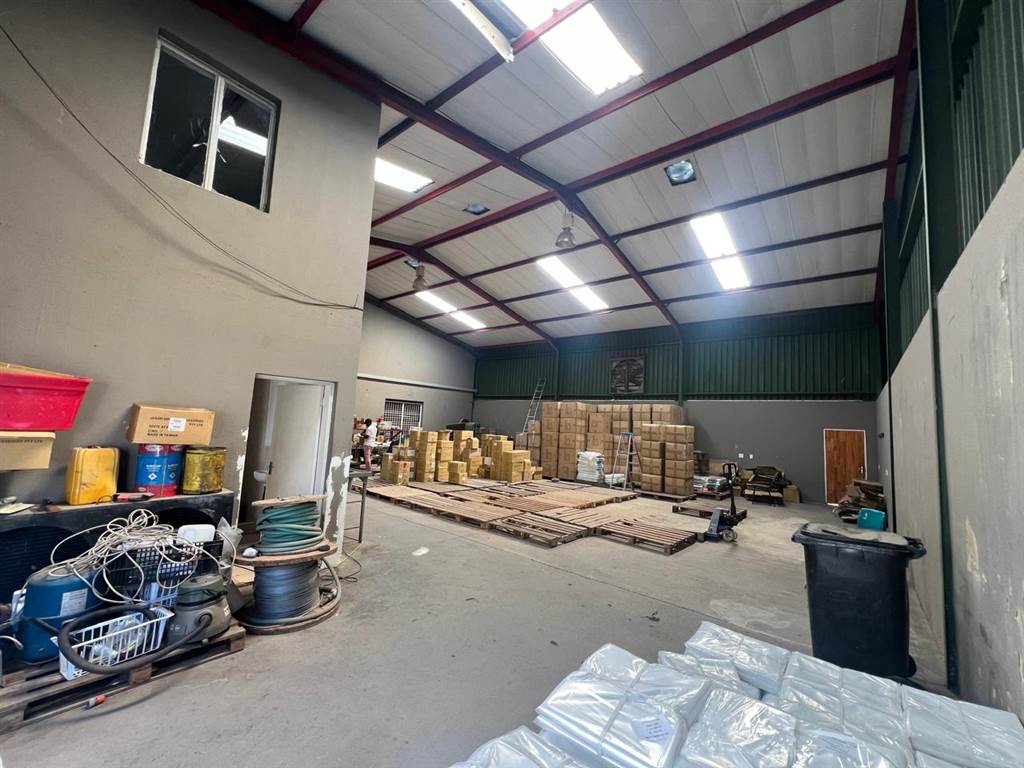 290  m² Industrial space in Krugersdorp Central photo number 3