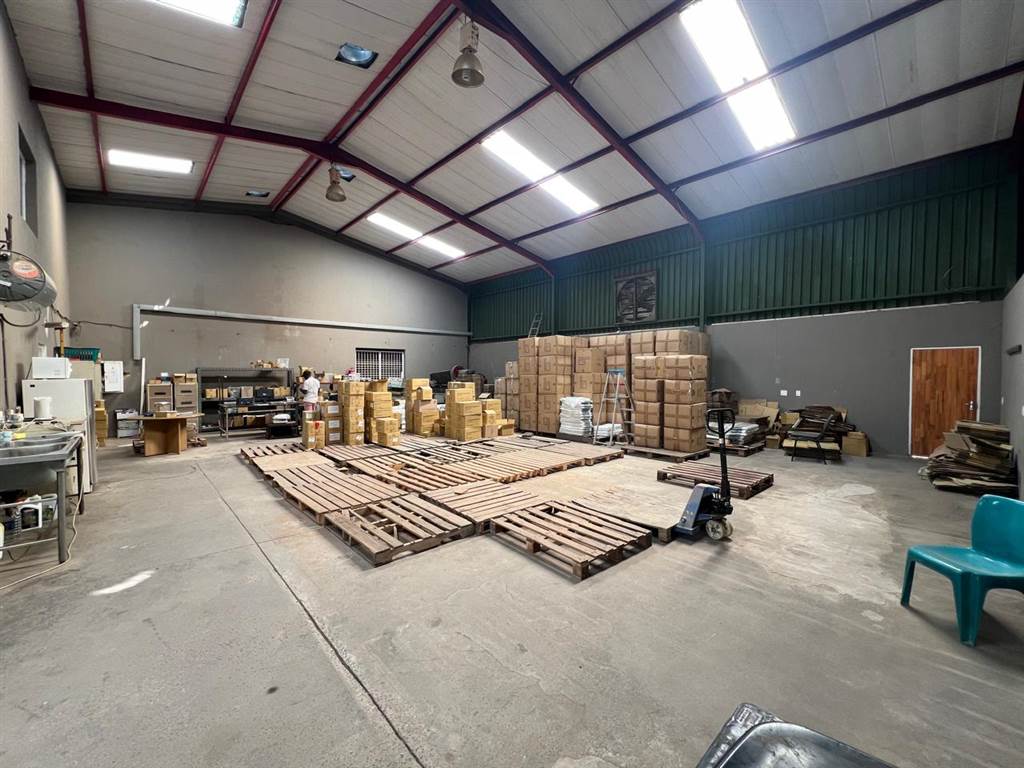 290  m² Industrial space in Krugersdorp Central photo number 4