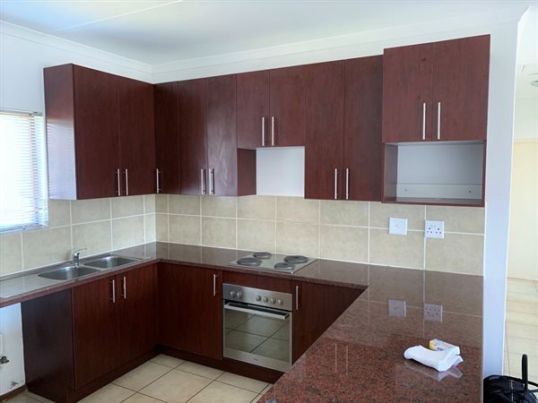 3 Bedroom Apartment 3 Bedroom Apartment