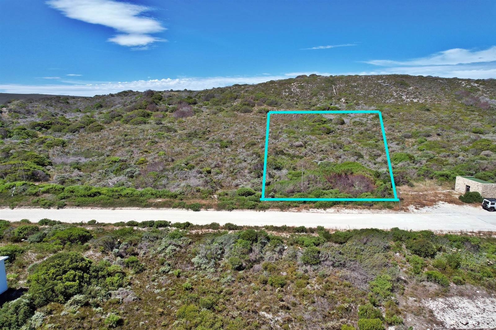 1637 m² Land available in Suiderstrand photo number 3
