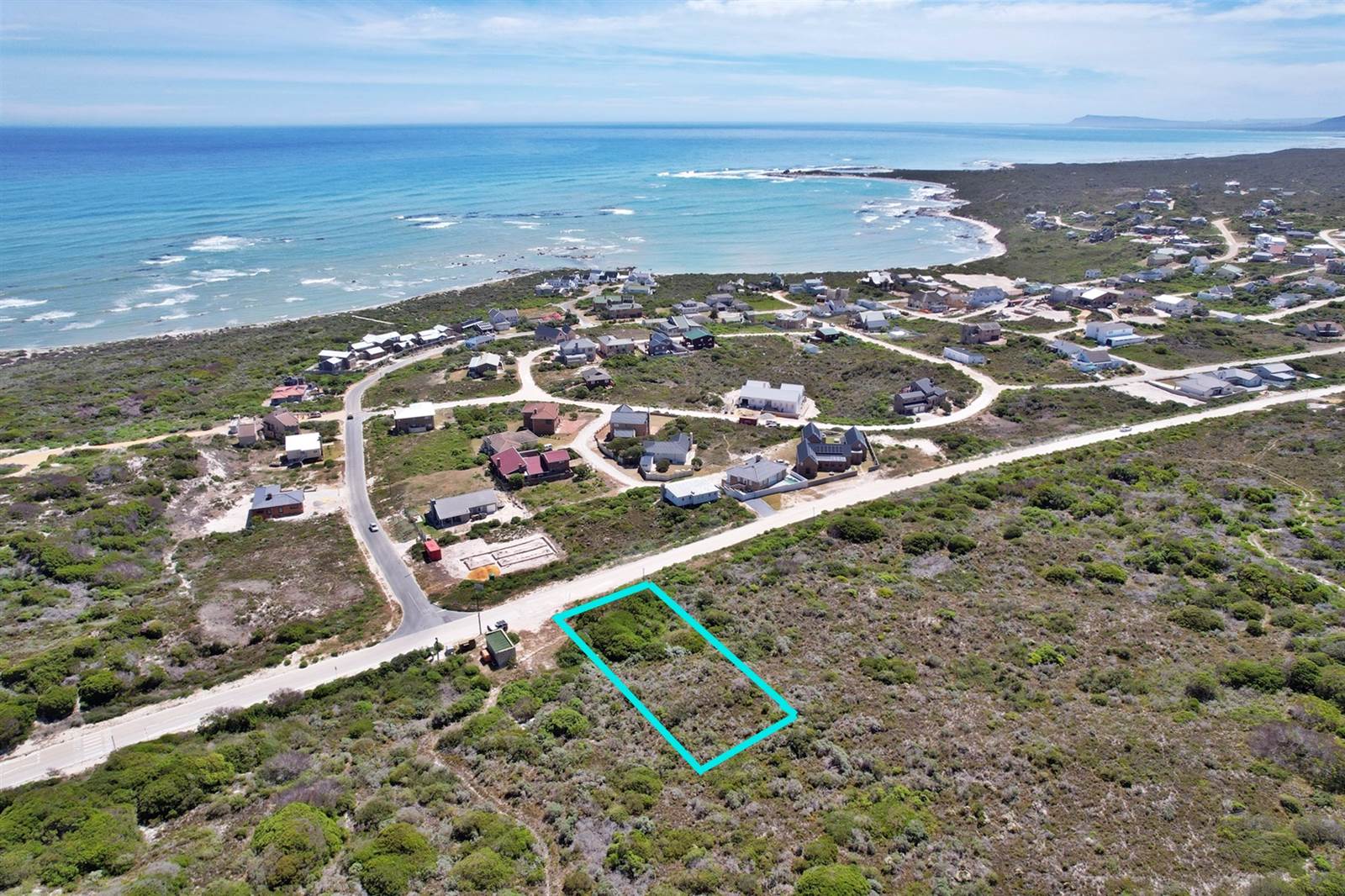 1637 m² Land available in Suiderstrand photo number 8