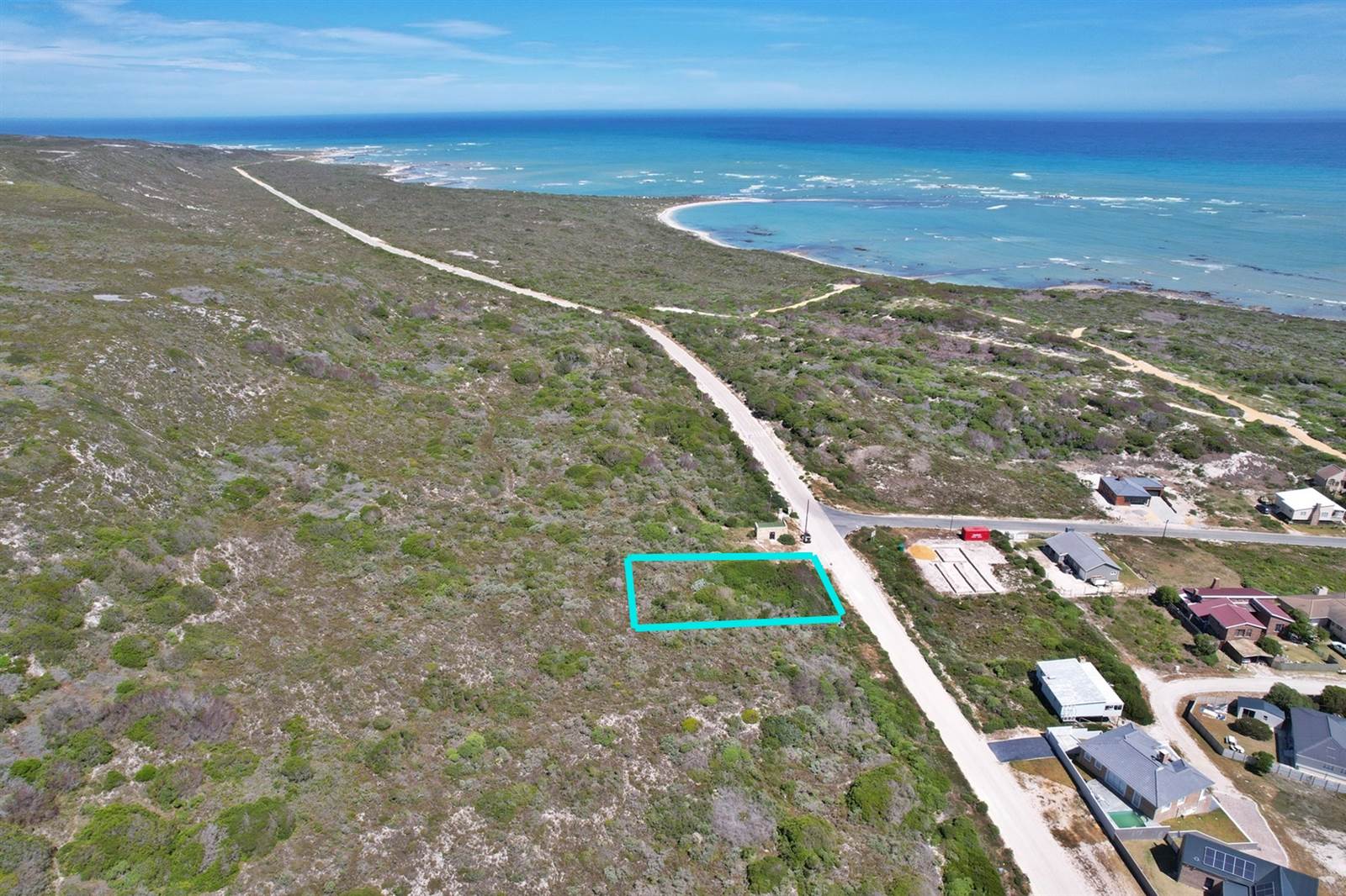 1637 m² Land available in Suiderstrand photo number 11