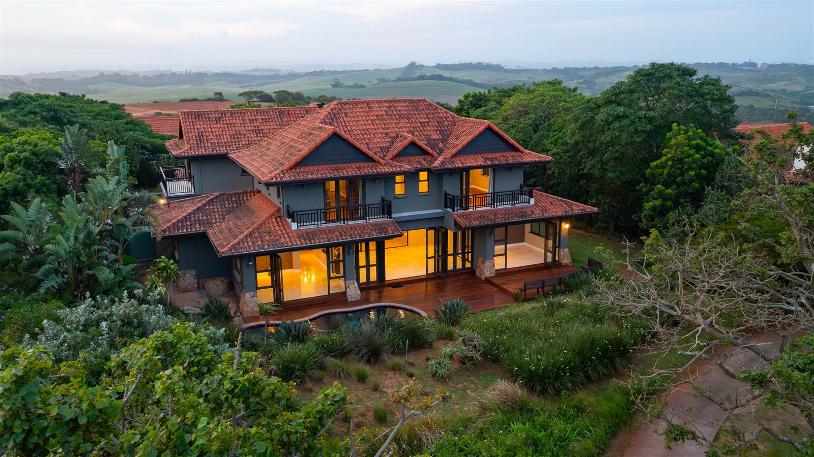 4 Bed House in Zimbali Estate photo number 6