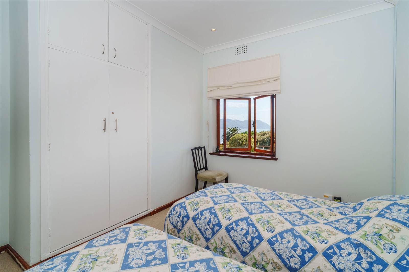 4 Bed House in Simons Town photo number 27