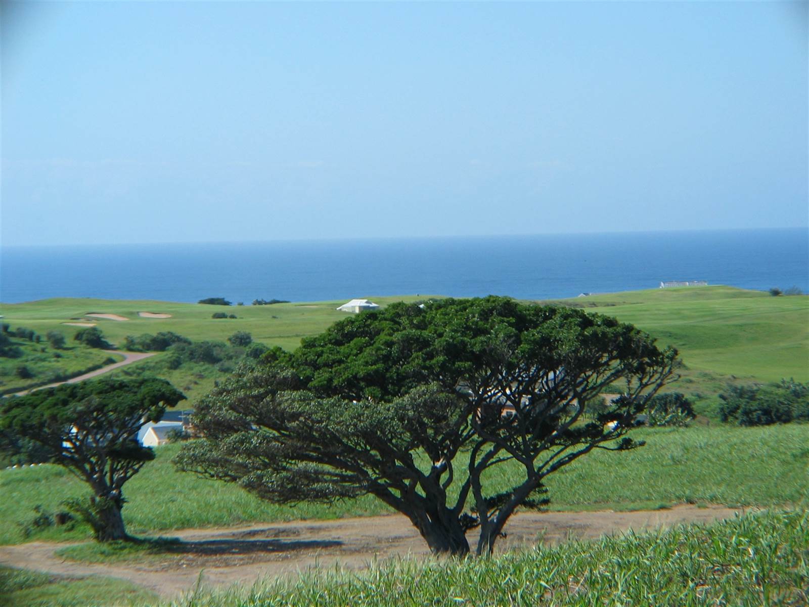 124.7 ha Land available in Princes Grant Golf Estate photo number 6