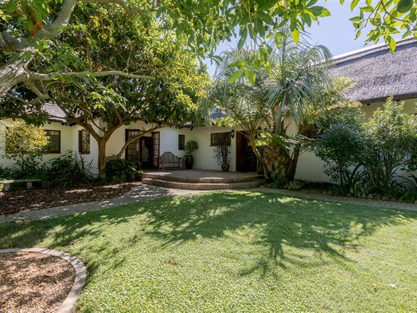 4 Bedroom House 4 Bedroom House