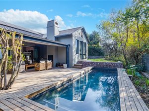 5 Bed House in Helderfontein Estate