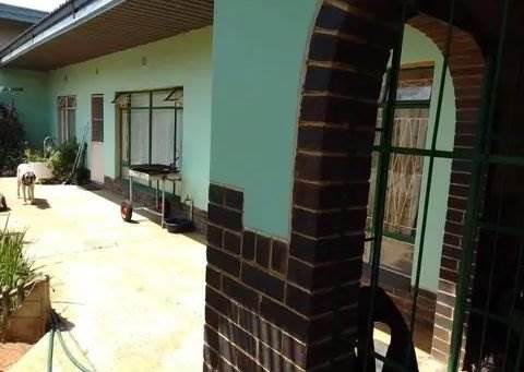 4 Bed House in Klerksdorp photo number 3