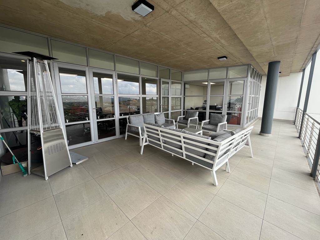 170  m² Commercial space in Bryanston photo number 4