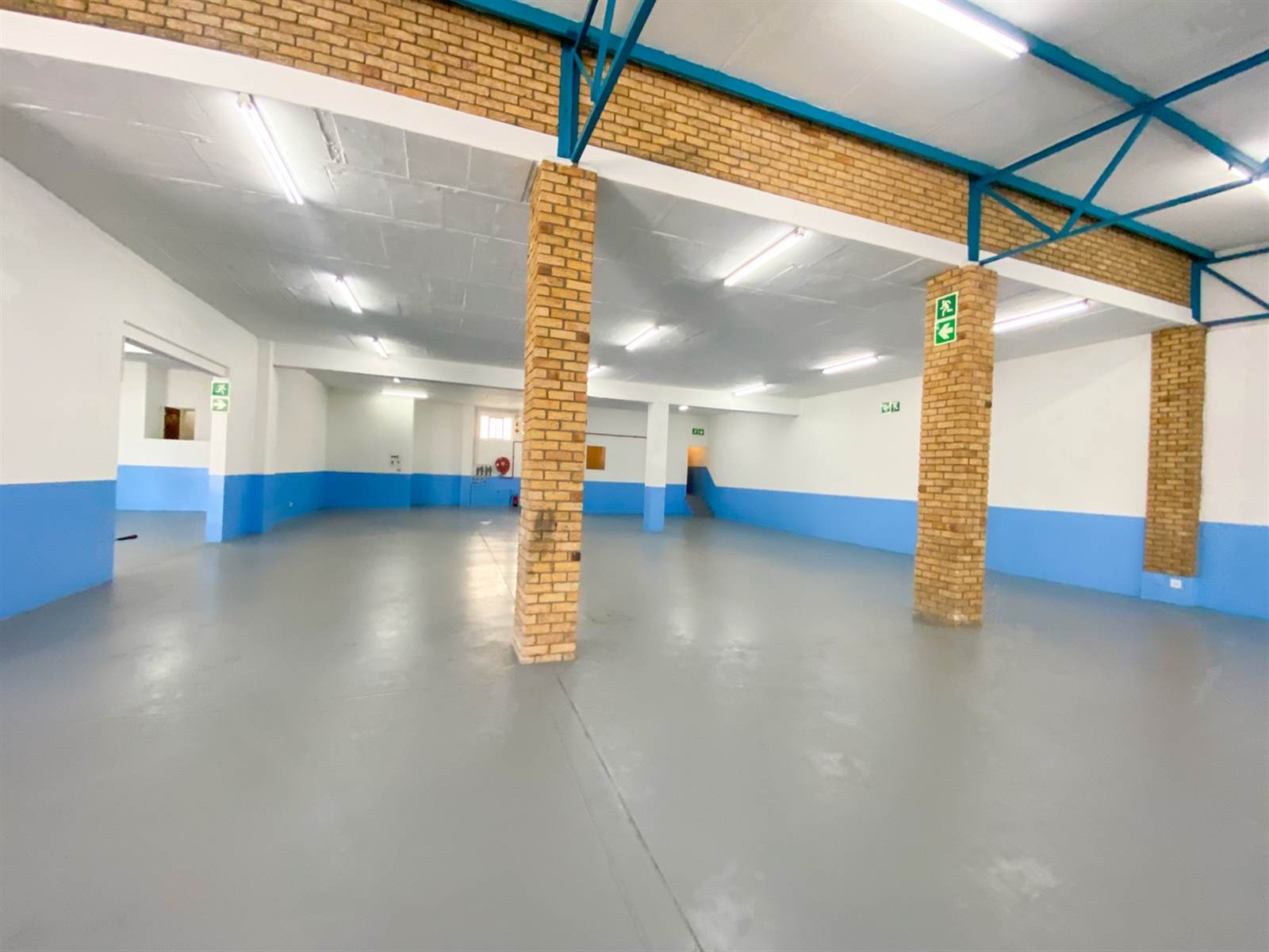 1430  m² Commercial space in Woodstock photo number 5