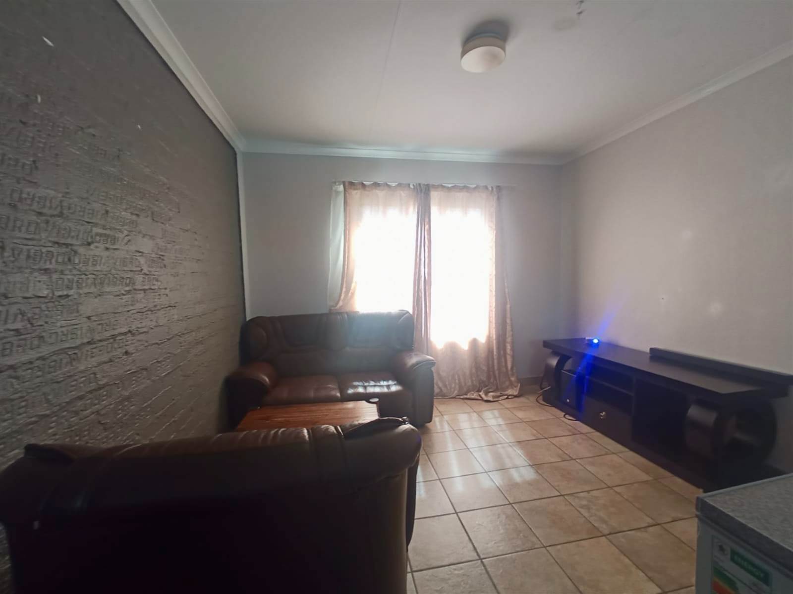 2 Bed Apartment in Rooihuiskraal North photo number 12