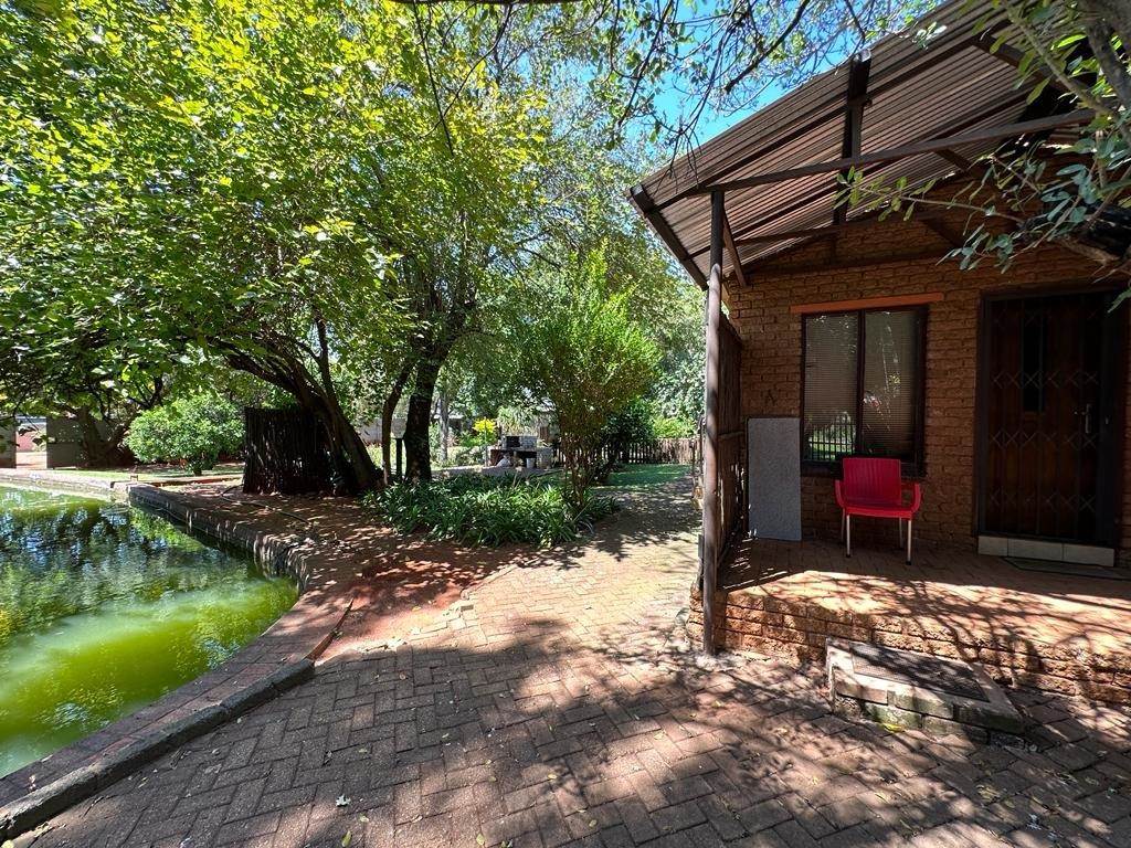 2791  m² Commercial space in Waterkloof photo number 19