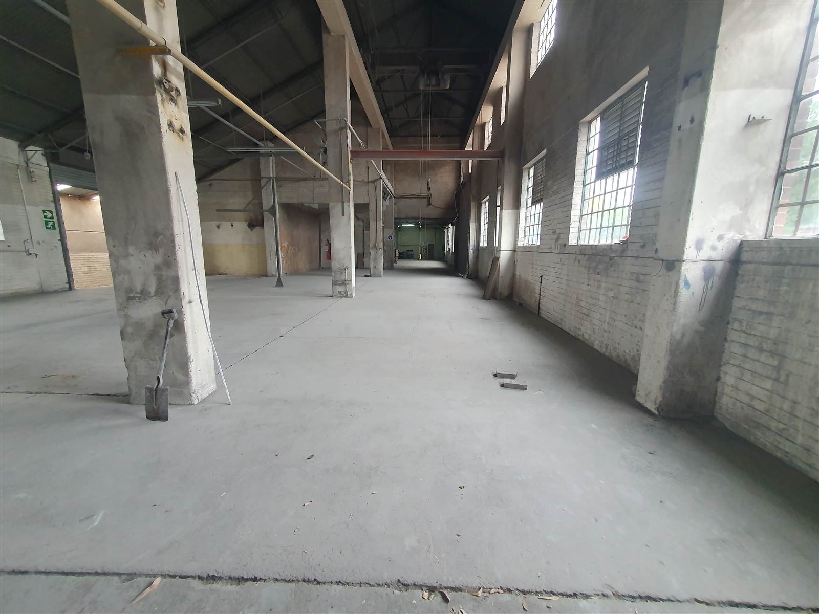 1850  m² Industrial space in Booysens Reserve photo number 9