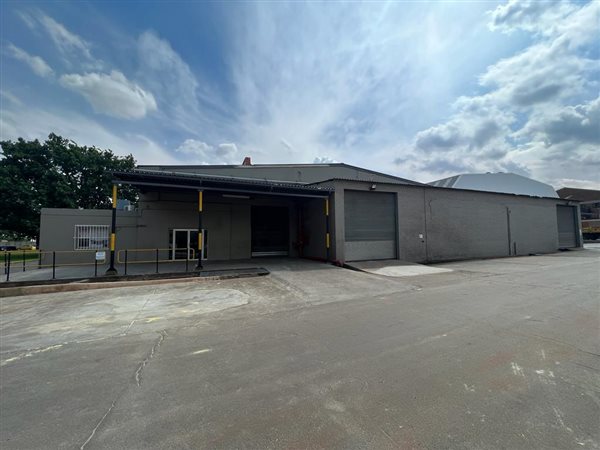 1558  m² Industrial space in Benoni South
