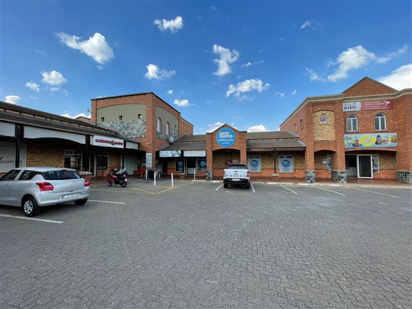 103  m² Commercial space in Highveld