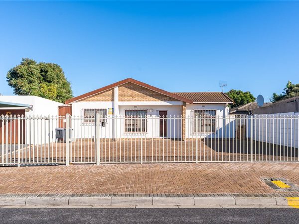3 Bedroom House 3 Bedroom House