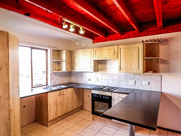 3 Bedroom Townhouse 3 Bedroom Townhouse