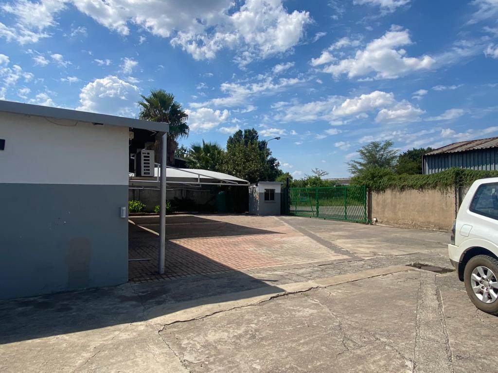 1500  m² Industrial space in Rustenburg Central photo number 5