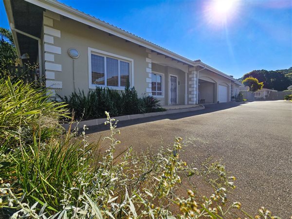 2 Bedroom Townhouse 2 Bedroom Townhouse