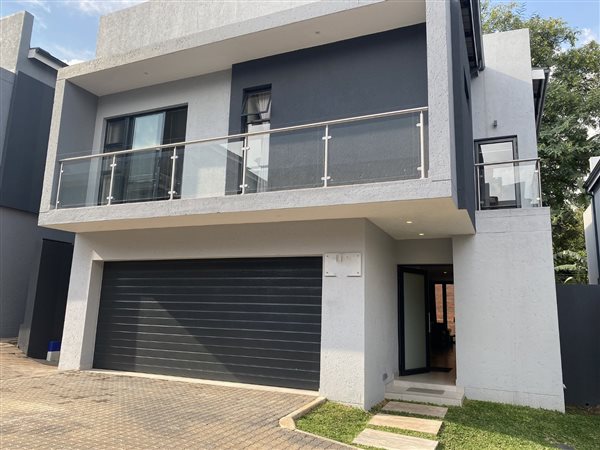 4 Bedroom House 4 Bedroom House