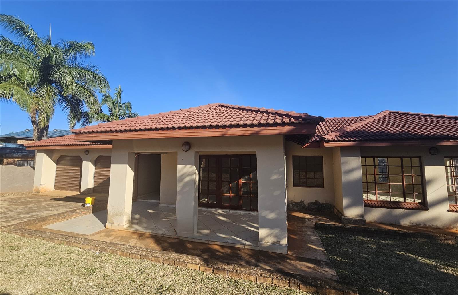 5 Bed House in Louis Trichardt photo number 2