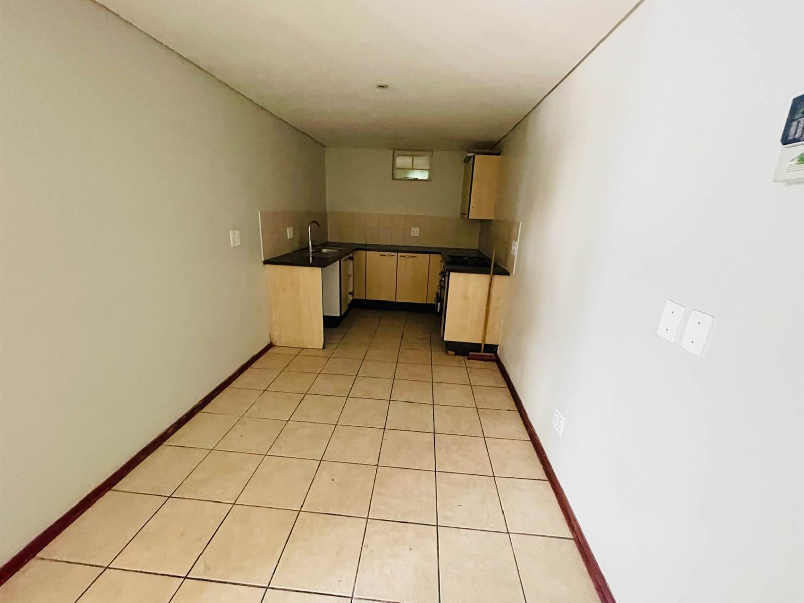 2 Bed Apartment in Braamfontein photo number 17