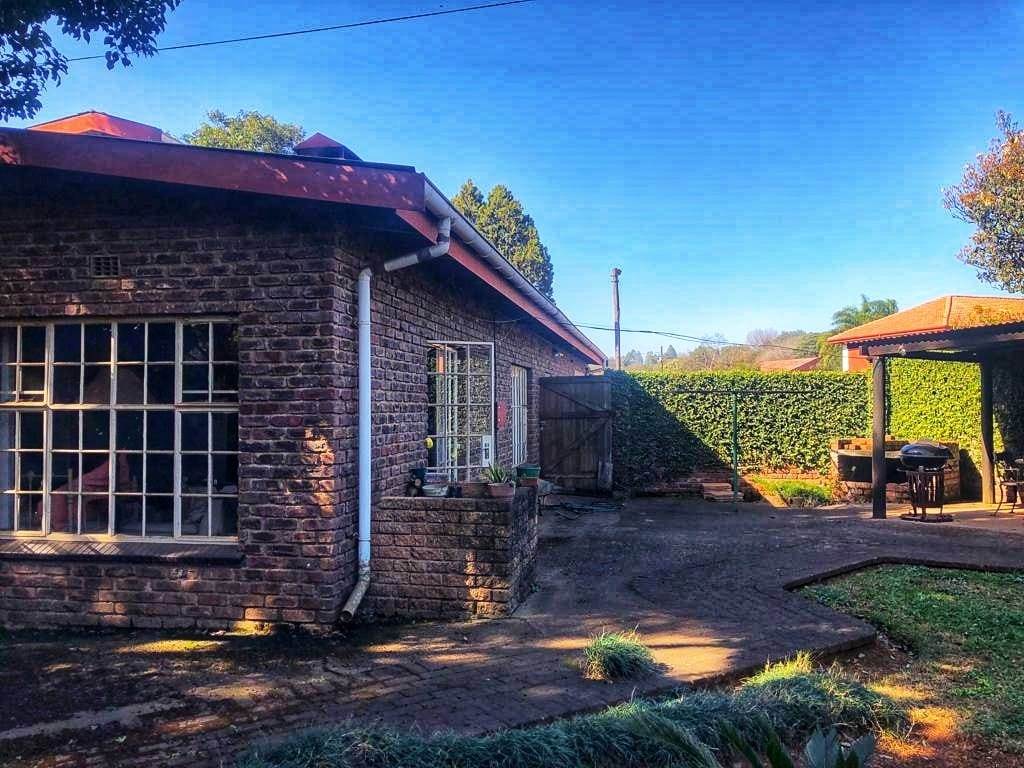 4 Bed House in Sabie photo number 4