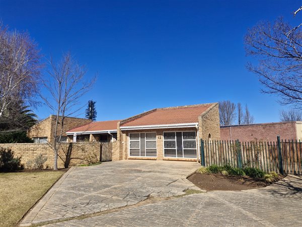 3 Bedroom House 3 Bedroom House