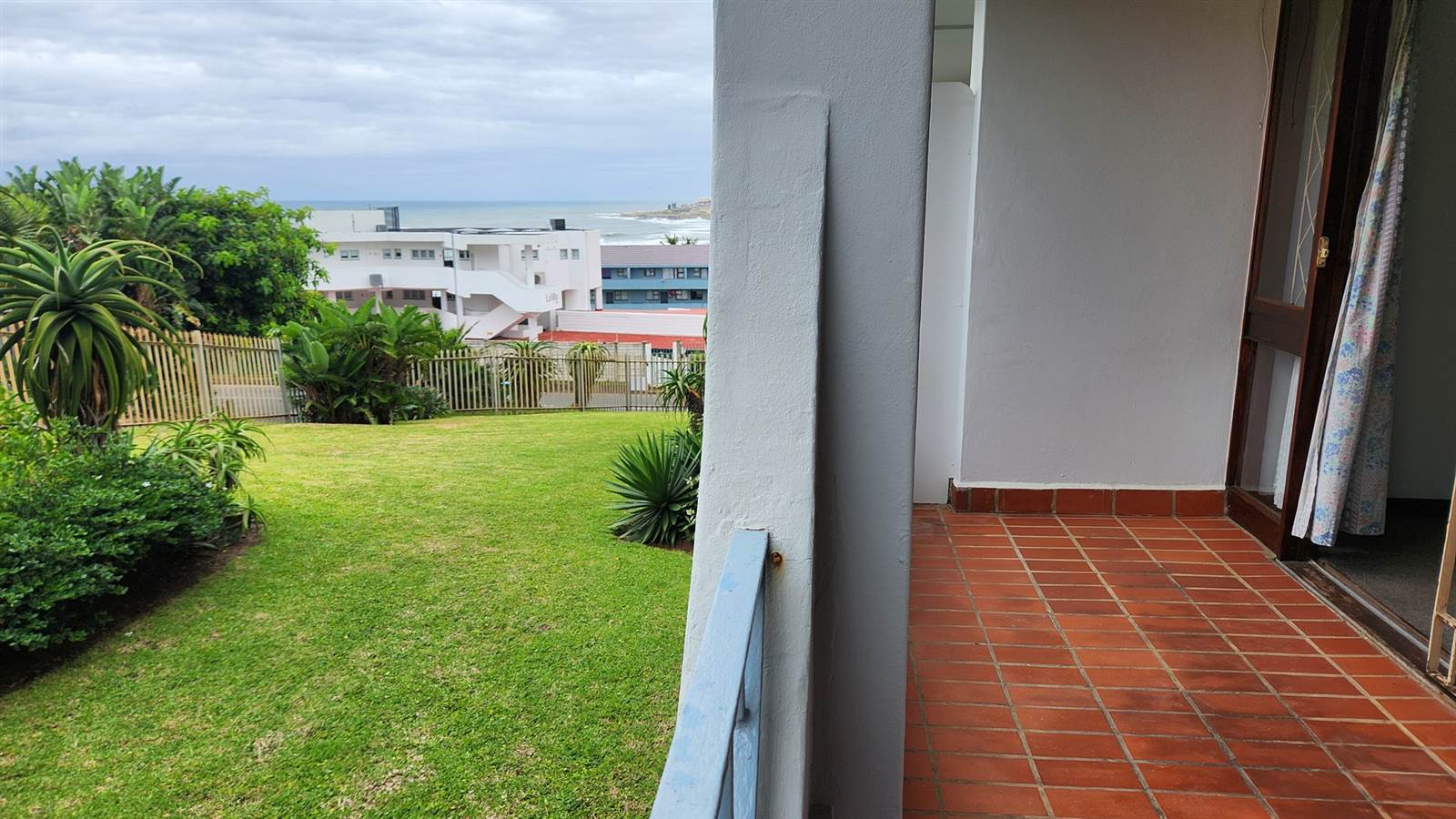 2 Bed Apartment in Manaba photo number 20