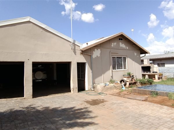 3 Bedroom House