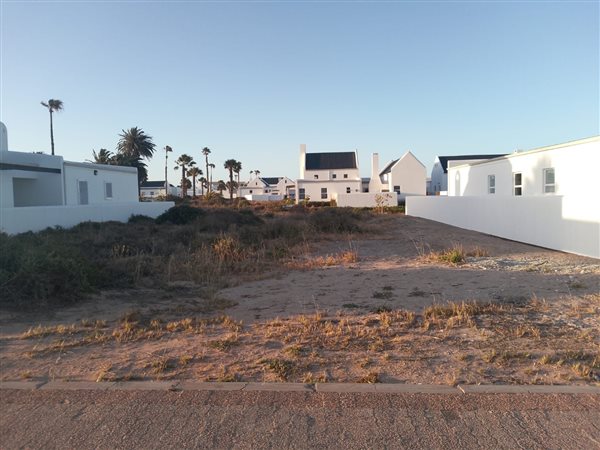 522 m² Land