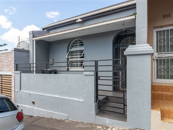 2 Bed House in Walmer Estate