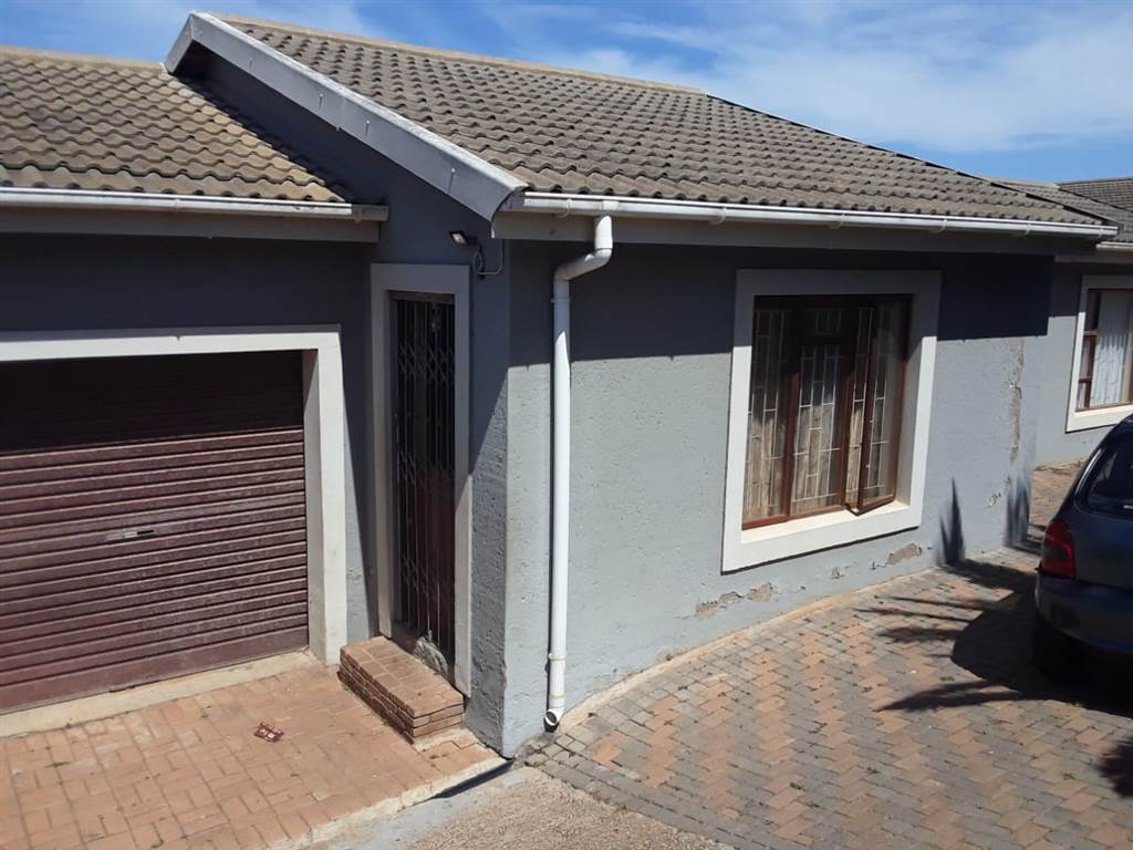 2 Bed House in Mossel Bay Ext 26 photo number 4
