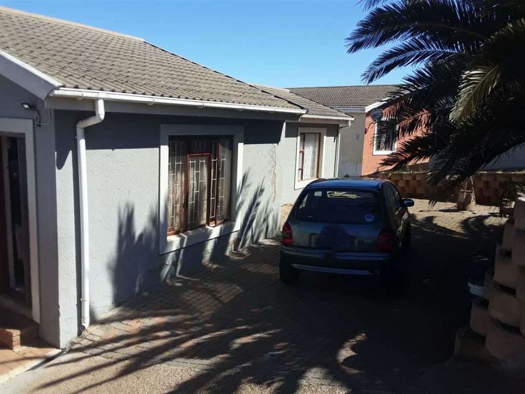 2 Bed House in Mossel Bay Ext 26 photo number 12