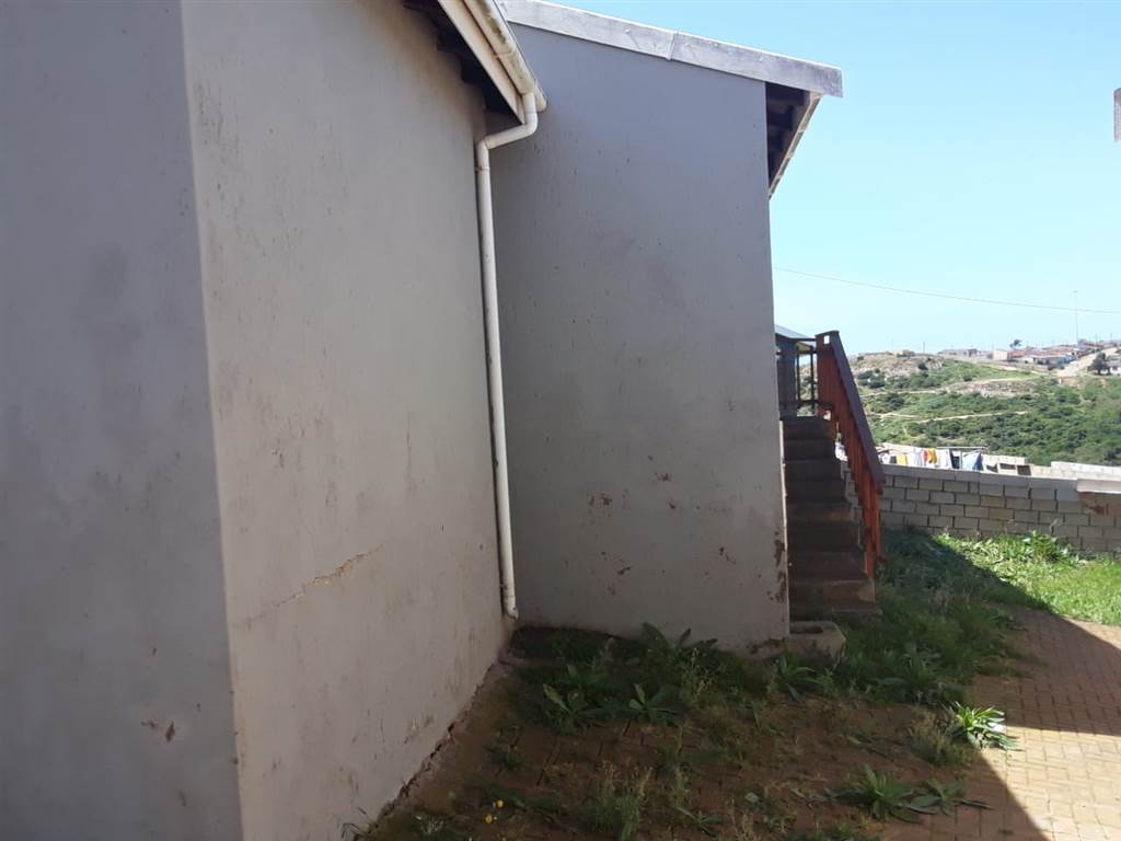 2 Bed House in Mossel Bay Ext 26 photo number 11