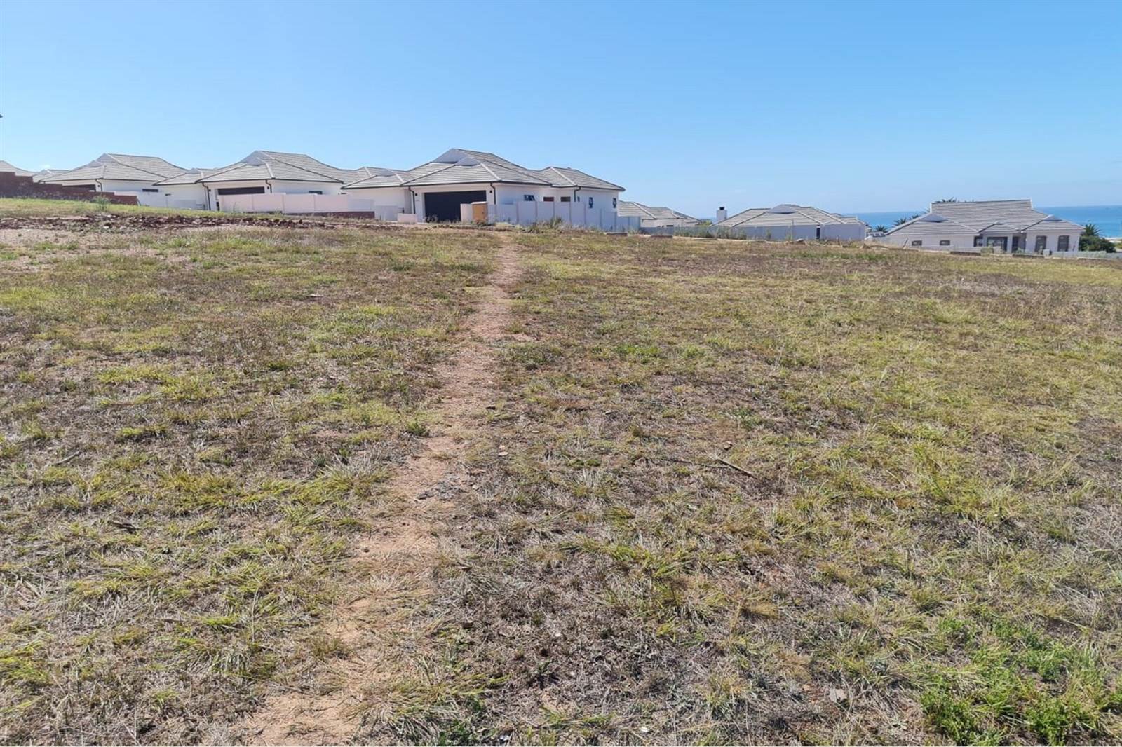 609 m² Land available in Jeffreys Bay photo number 4