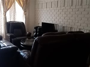 2 Bed Apartment in Krugersdorp Central