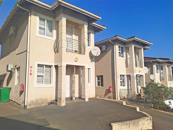 2 Bedroom Duplex 2 Bedroom Duplex