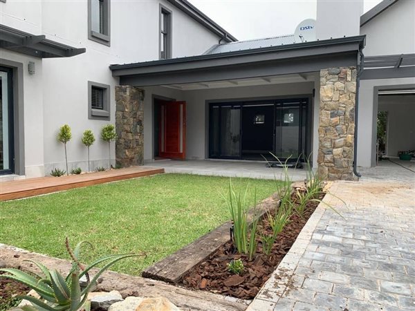 3 Bedroom House 3 Bedroom House