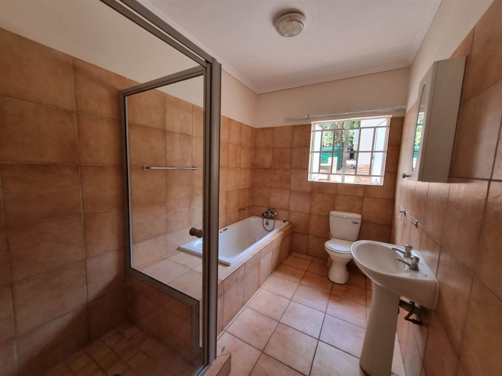 3 Bed House in Thabazimbi photo number 24