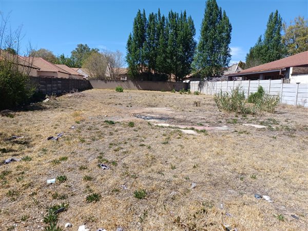794 m² Land available in Parys