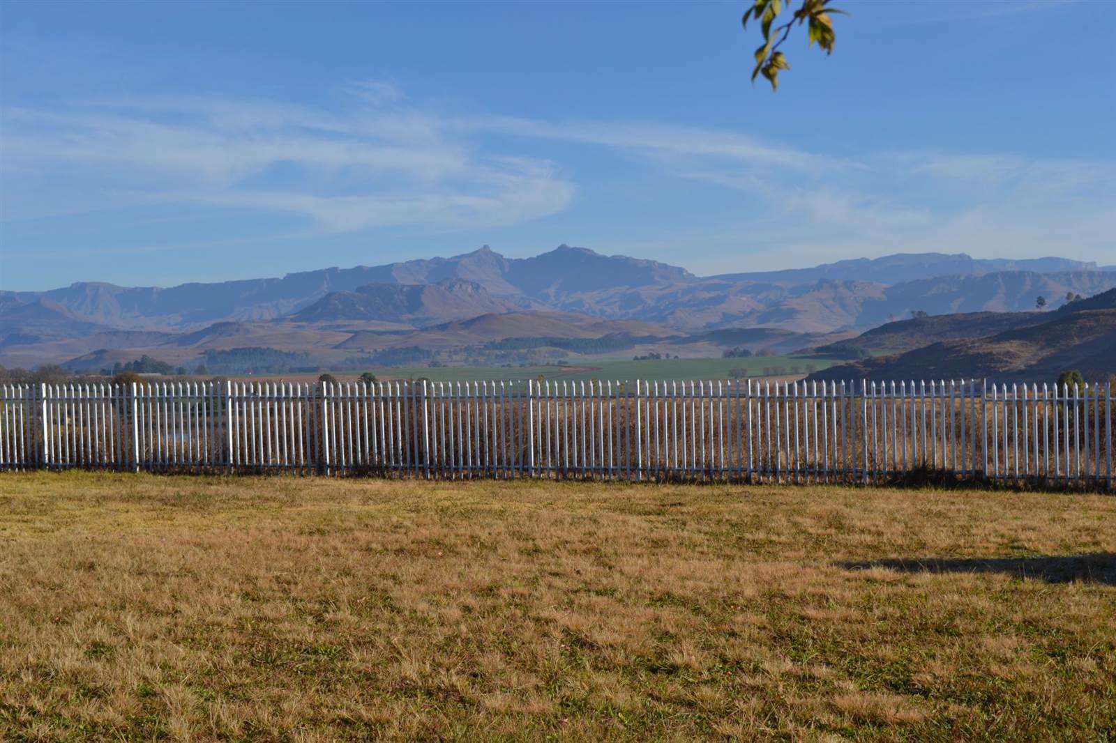 900 m² Land available in Underberg photo number 1