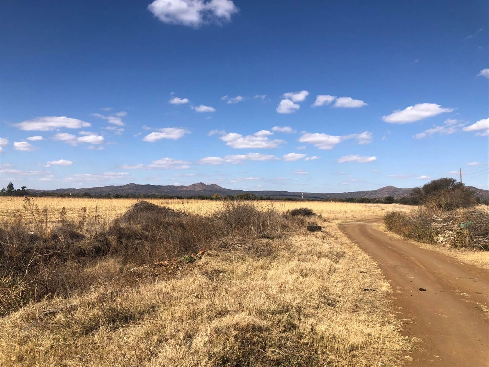 42.8 ha Land available in Rustenburg North photo number 4