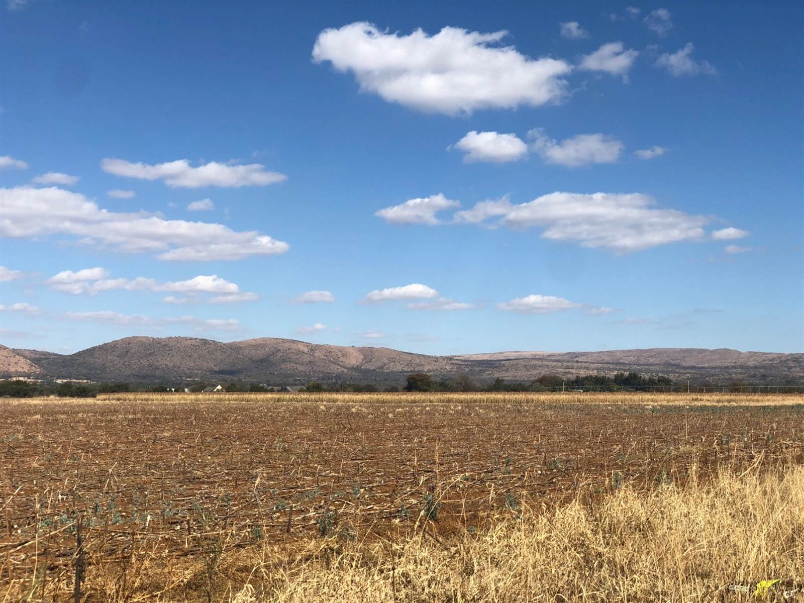 42.8 ha Land available in Rustenburg North photo number 2