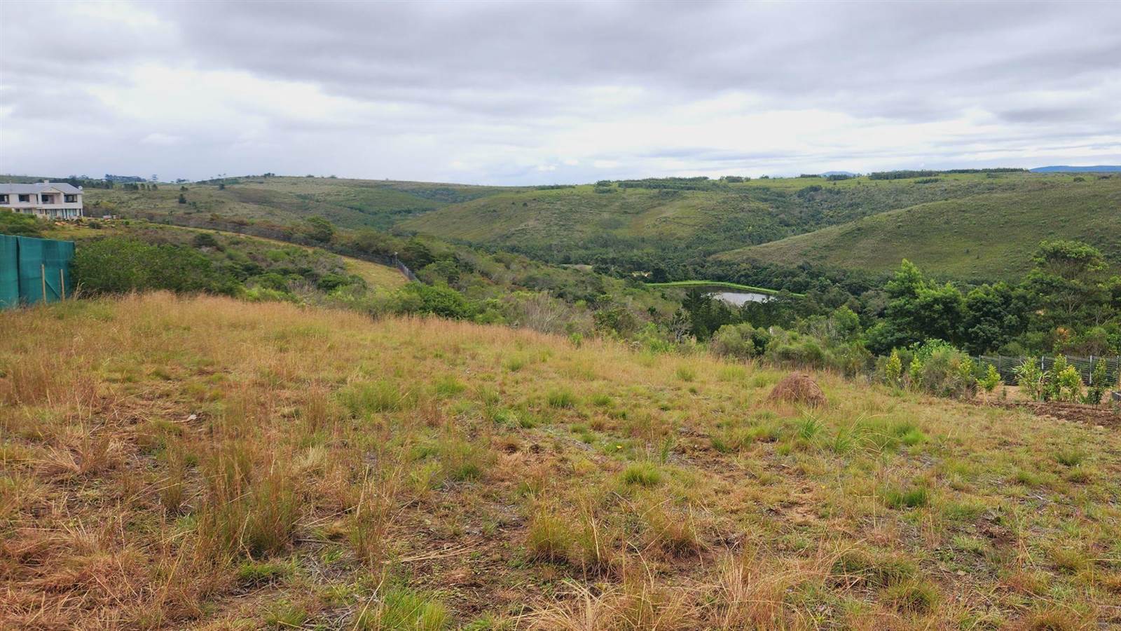 831 m² Land available in Baron View photo number 7