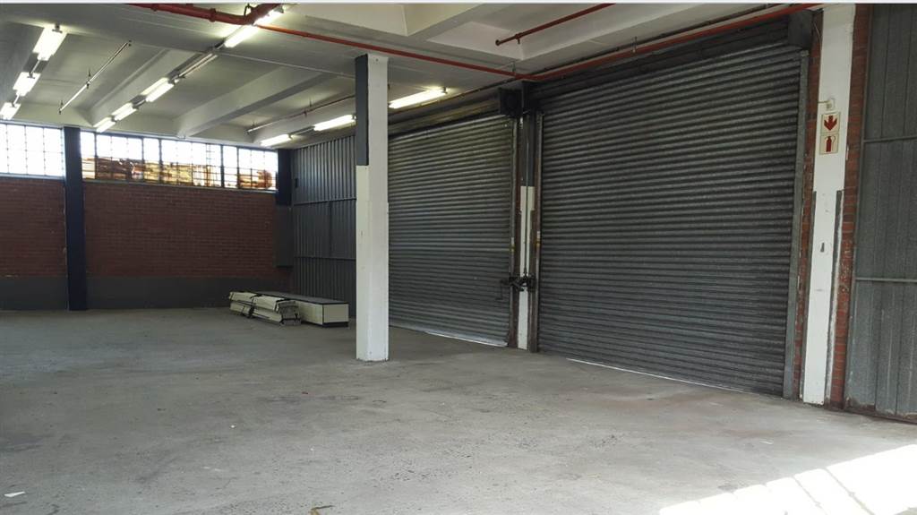 1800  m² Commercial space in Maitland photo number 4