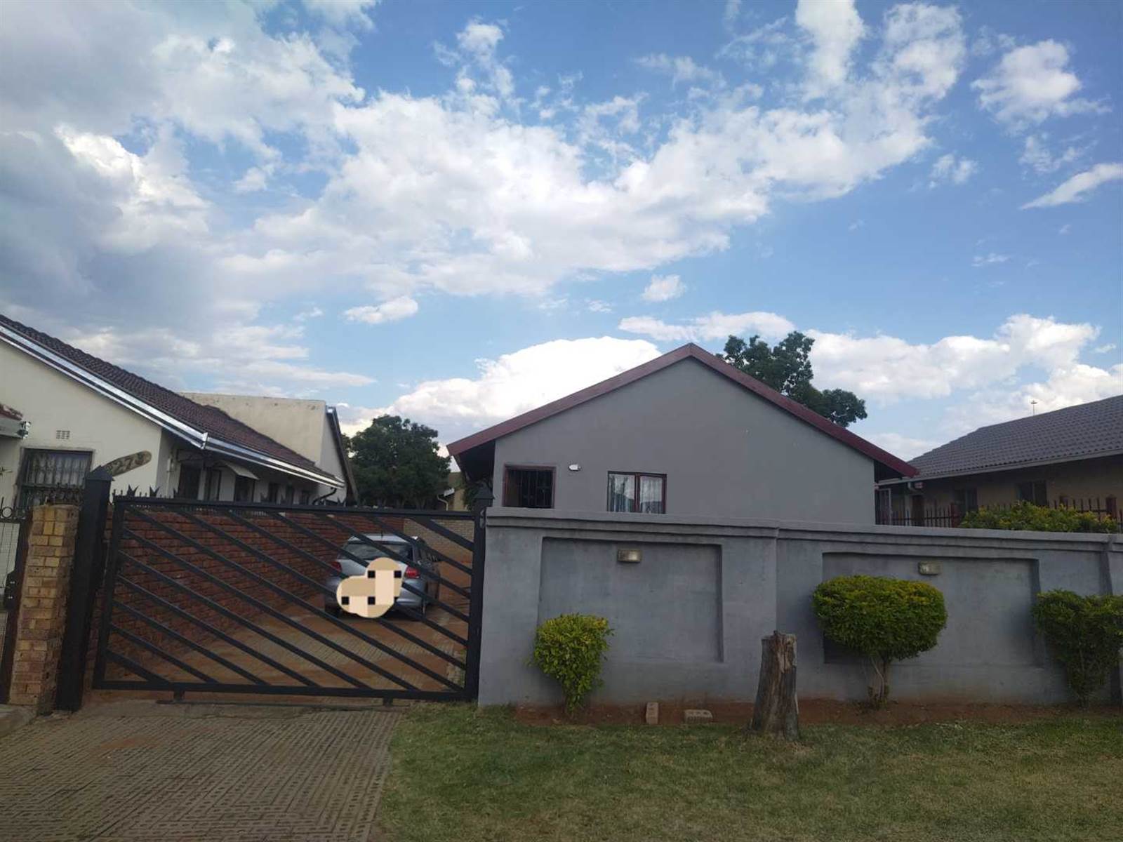 2 Bed House in Mabopane photo number 3