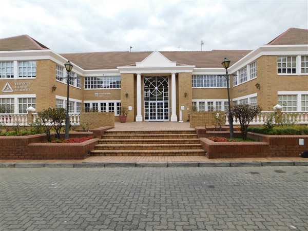 300  m² Office Space in Randburg Central