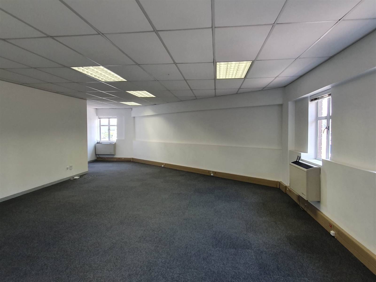 208  m² Commercial space in Fourways photo number 8